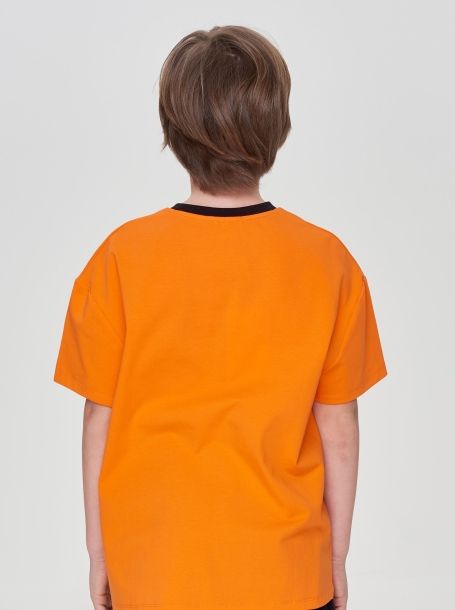 Фото4: Оранжевая свободная футболка с принтом