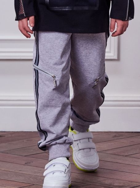Фото2: Мягкие трикотажные брюки для мальчика