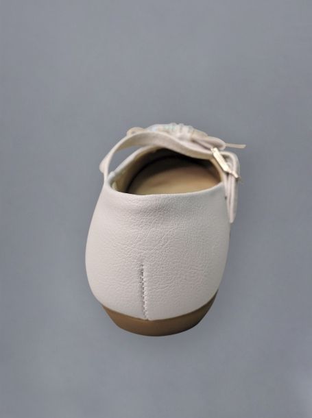 Фото6: Белые детские туфли для девочки