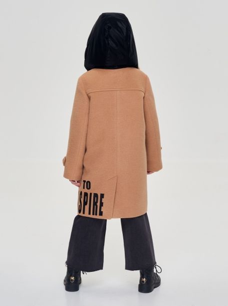 Фото6: Пальто на синтепоне с капюшоном и вышивкой от Choupette 