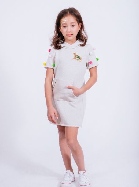 Фото1: 10.71 Платье с капюшоном для девочки