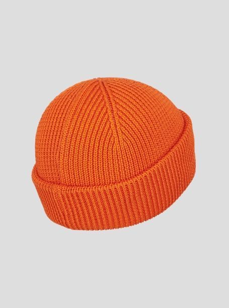 Фото2: Оранжевая трикотажная вязаная шапка