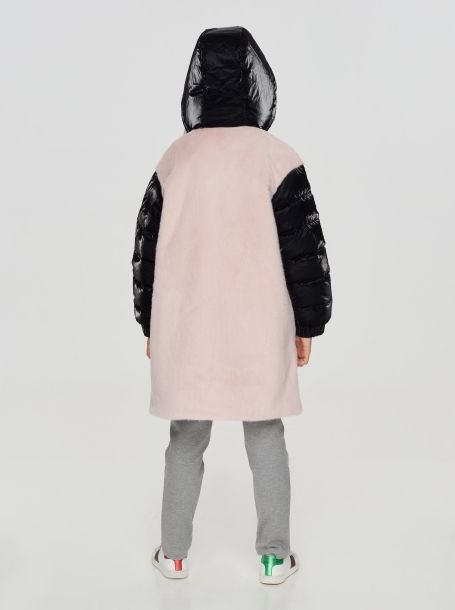 Фото4: Меховое розовое пальто для девочки