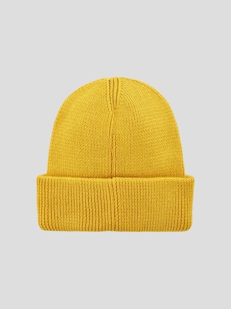 Фото2: Желтая трикотажная шапка с вышивкой