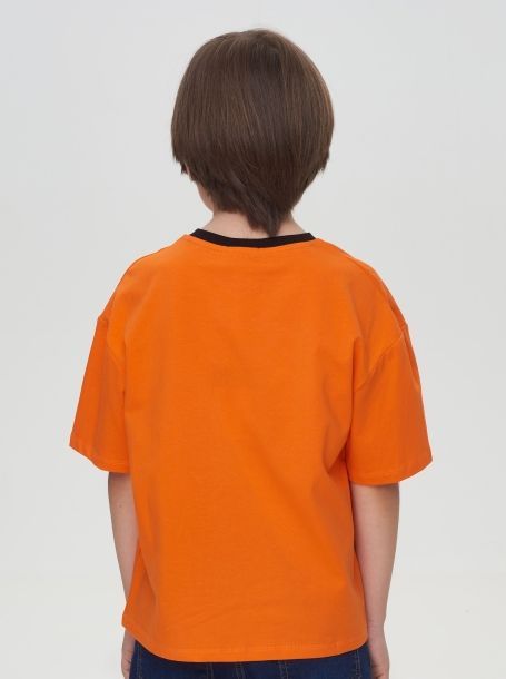 Фото8: Оранжевая свободная футболка с принтом