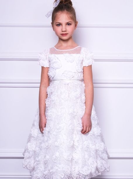 Фото1: Белое платье с пышной юбкой и цветами