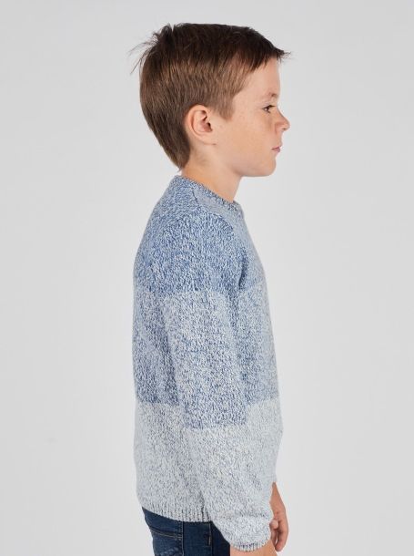 Фото2: Вязаный синий джемпер для мальчика