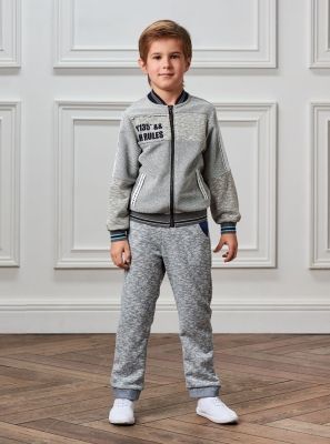 Фото1: Серые спортивные штаны для мальчика