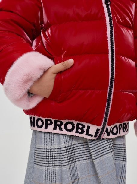 Фото10: Куртка двухсторонняя с крупной вышивкой от Choupette 