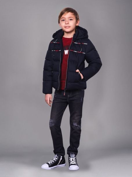 Фото1: Черная куртка для мальчика