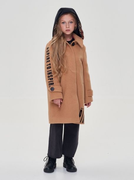 Фото3: картинка 686.20 Пальто на синтепоне с капюшоном и вышивкой, беж Choupette - одевайте детей красиво!