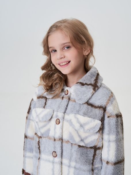 Фото6: картинка 749.20 Куртка из искусственной овчины с отделкой из экокожи,  клетка Choupette - одевайте детей красиво!