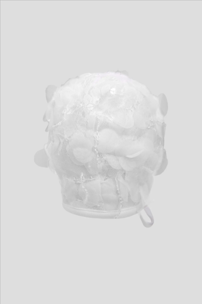 Комплект нарядный из кружева с бабочками (комбинезон, чепчик) — изображение 5