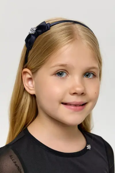 Ободок с бантом и стразами — изображение 9