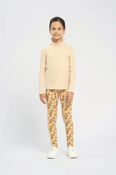 Водолазка из трикотажа "лапша" — изображение 4