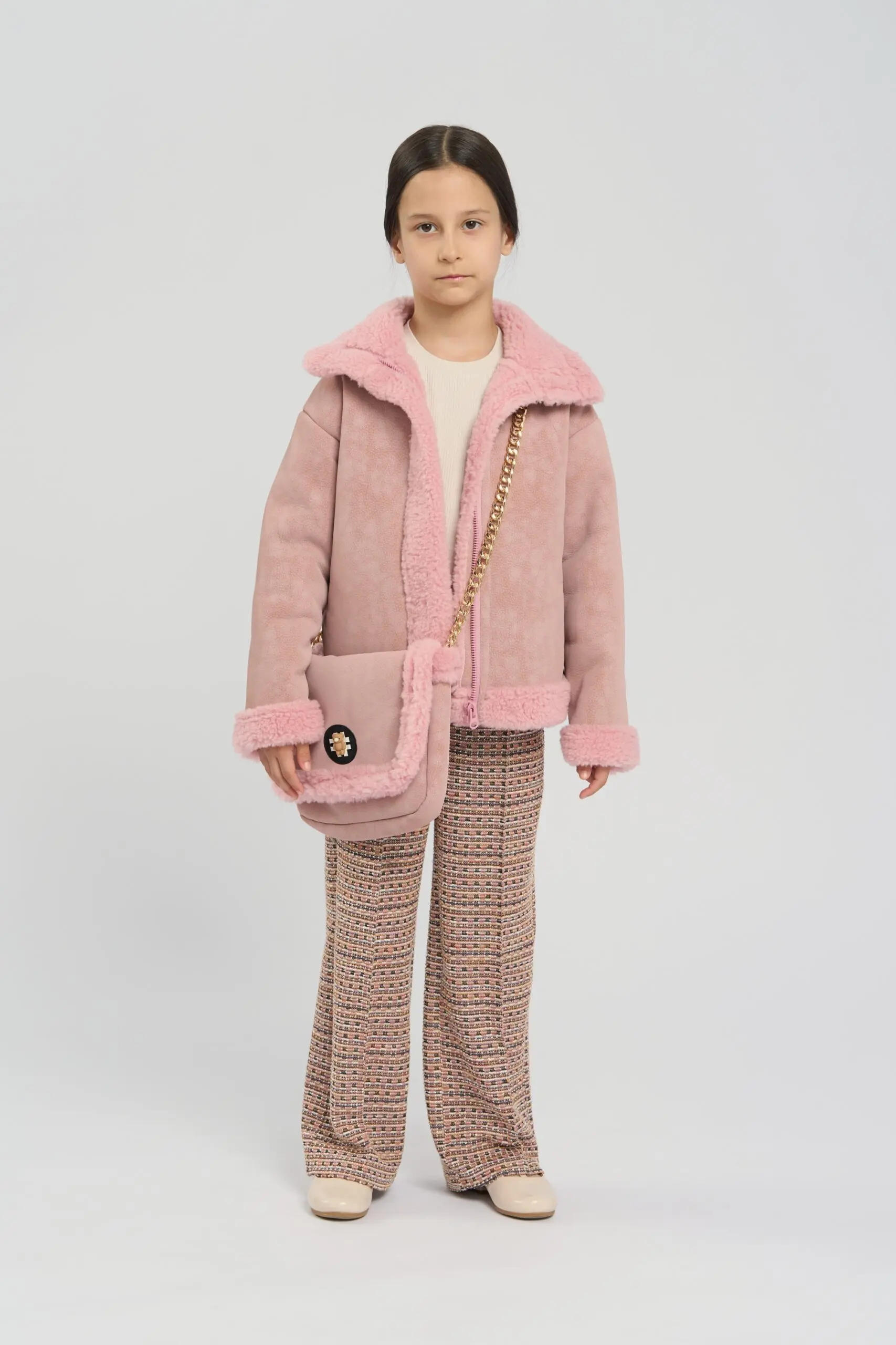 820.20 (1) Куртка под дубленку, с сумочкой — изображение 1