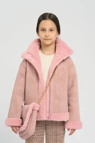 Куртка под дубленку, с сумочкой — изображение 5