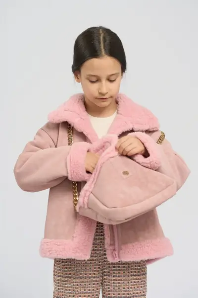 Куртка под дубленку, с сумочкой — изображение 8