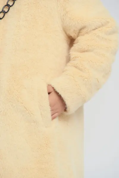 Пальто с сумкой, на синтепоне — изображение 11