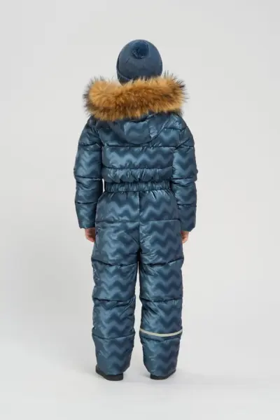 Комбинезон утепленный на синтепухе с меховой опушкой — изображение 4