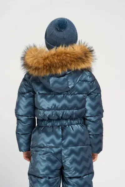 Комбинезон утепленный на синтепухе с меховой опушкой — изображение 8