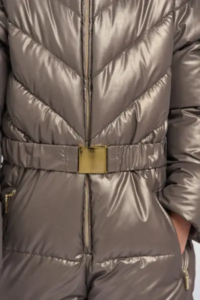 Комбинезон на синтепухе с меховой опушкой — изображение 8