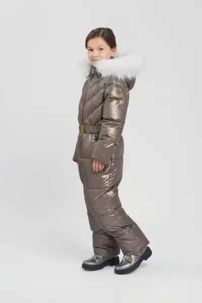 Комбинезон на синтепухе с меховой опушкой — изображение 3
