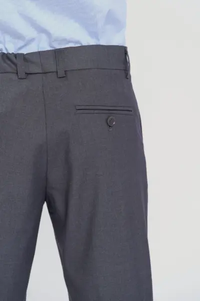Брюки классические из костюмной ткани — изображение 6