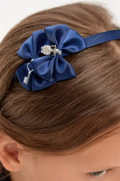 Ободок с бантами и стразами — изображение 3