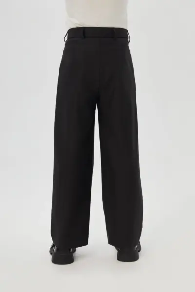 Брюки прямого кроя с высокой посадкой, черные — изображение 4