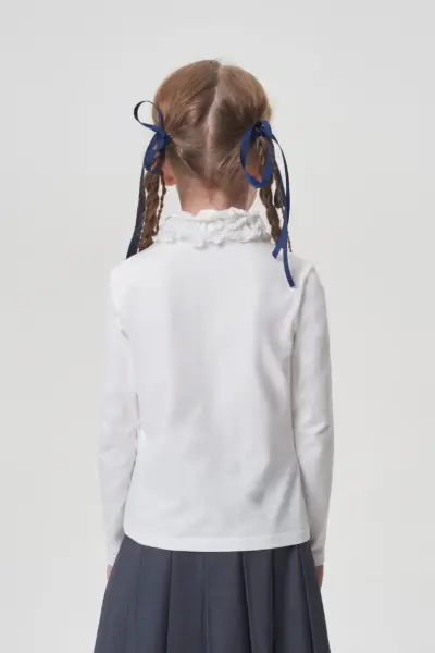 Водолазка с кружевным воротником — изображение 3