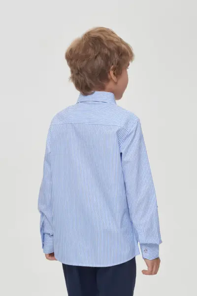 Рубашка в полоску, на кнопках — изображение 4