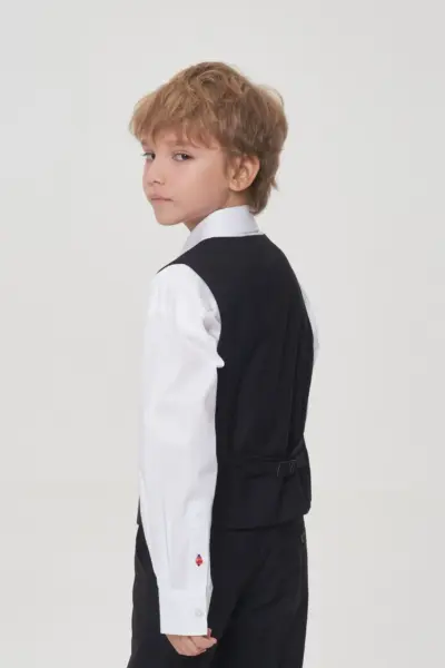 Жилет классический из костюмной ткани, черный — изображение 4