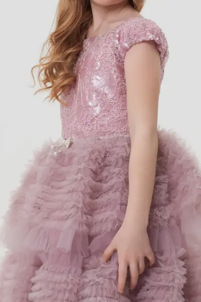 Пышное нарядное платье — изображение 5