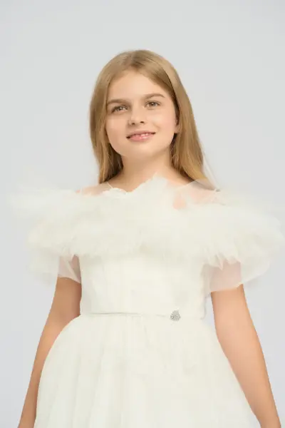 Платье пышное с цветами — изображение 4