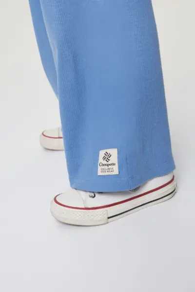 Костюм (футболка с капюшоном и брюки) из трикотажной лапши — изображение 12