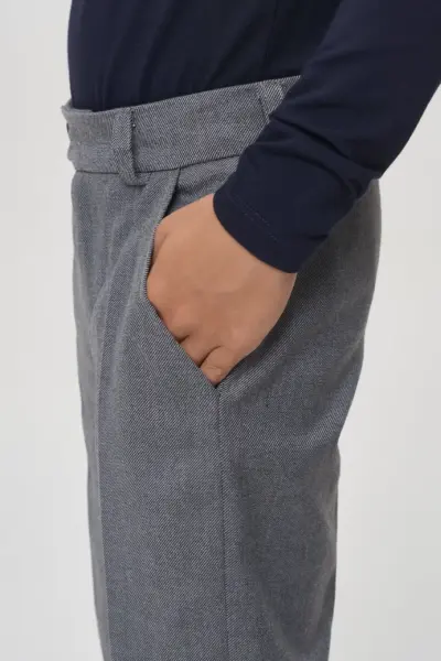 Брюки классические из костюмной ткани — изображение 5