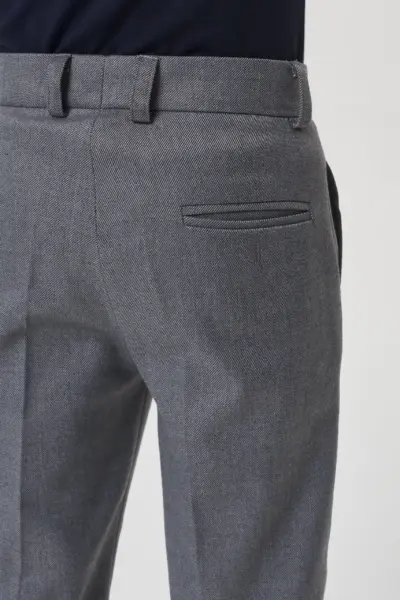 Брюки классические из костюмной ткани — изображение 6