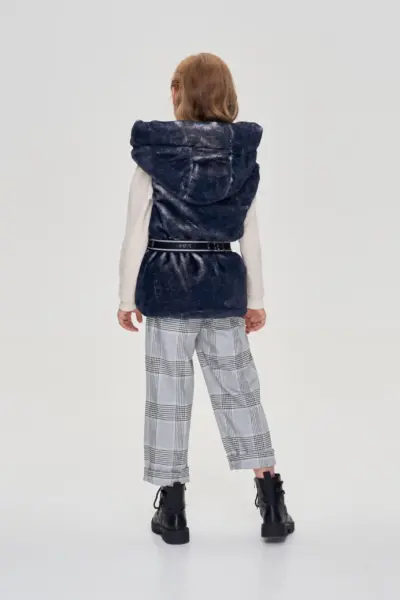 Жилет двухсторонний с поясом — изображение 4