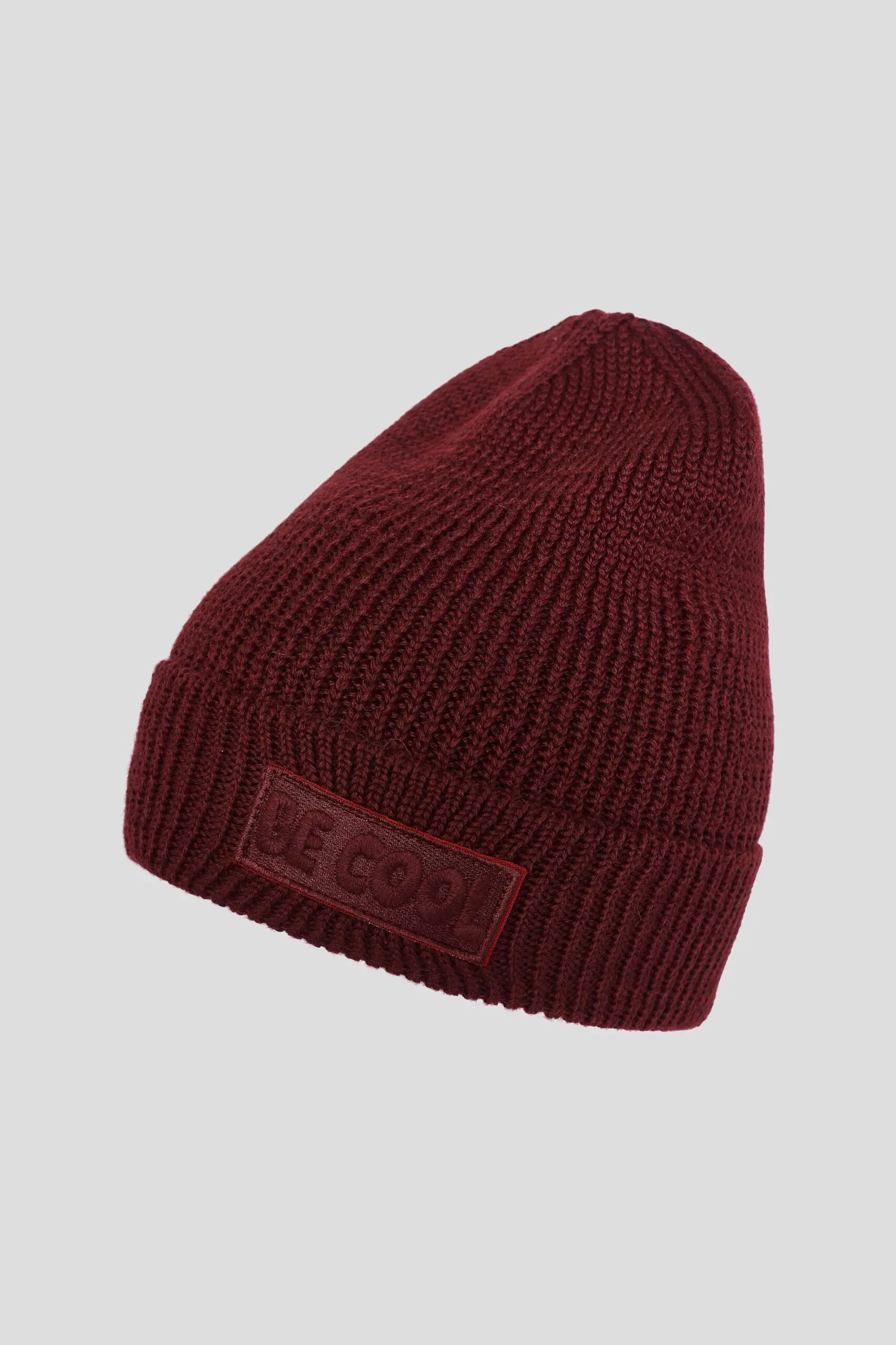 4fbb00322e038453c6d2456471d9f910 Шапка с вышивкой — изображение 1