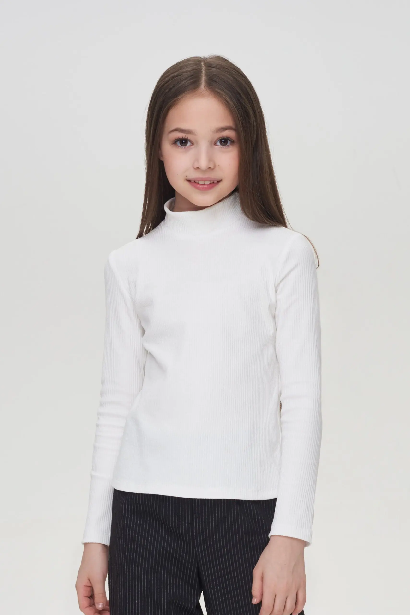 4ng1rvmy321eapdfyxqytumvz8smy2nr Водолазка из вискозного кашкорсе — изображение 1