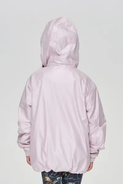 Куртка-ветровка удлиненная с декором — изображение 5