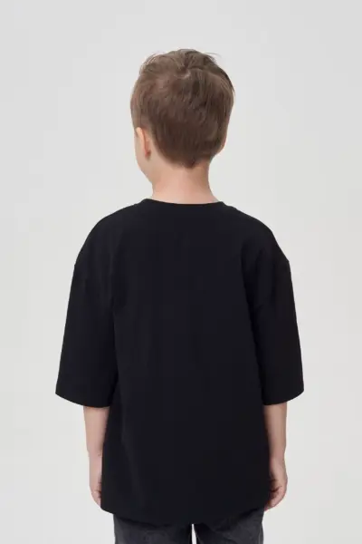 Футболка оверсайз с принтом — изображение 4