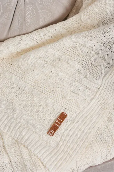 Плед вязаный с узорами — изображение 5