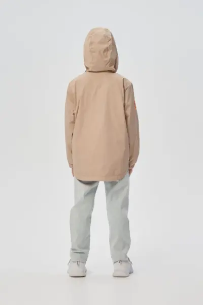 Куртка-ветровка с декорами — изображение 4