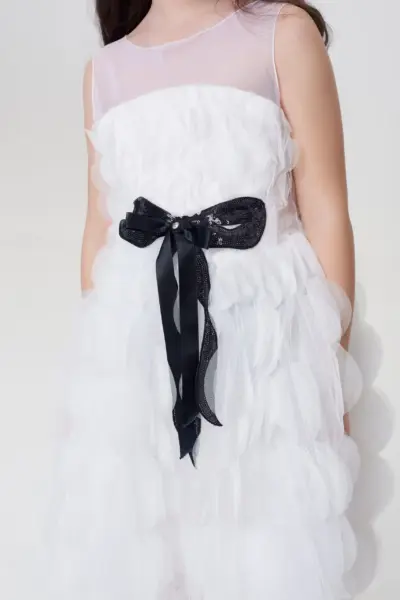 Платье из объемной сетки с серебряным мерцанием — изображение 4