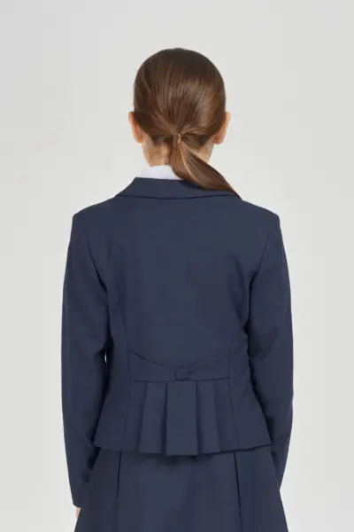 Жакет классический с баской — изображение 3