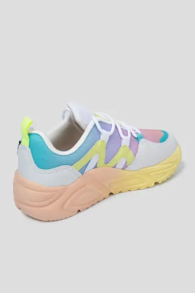 Кроссовки на высокой подошве — изображение 5