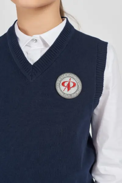 Жилет вязаный — изображение 5