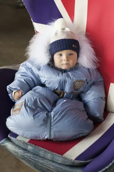 Конверт-комбинезон трансформер с белой опушкой — изображение 6